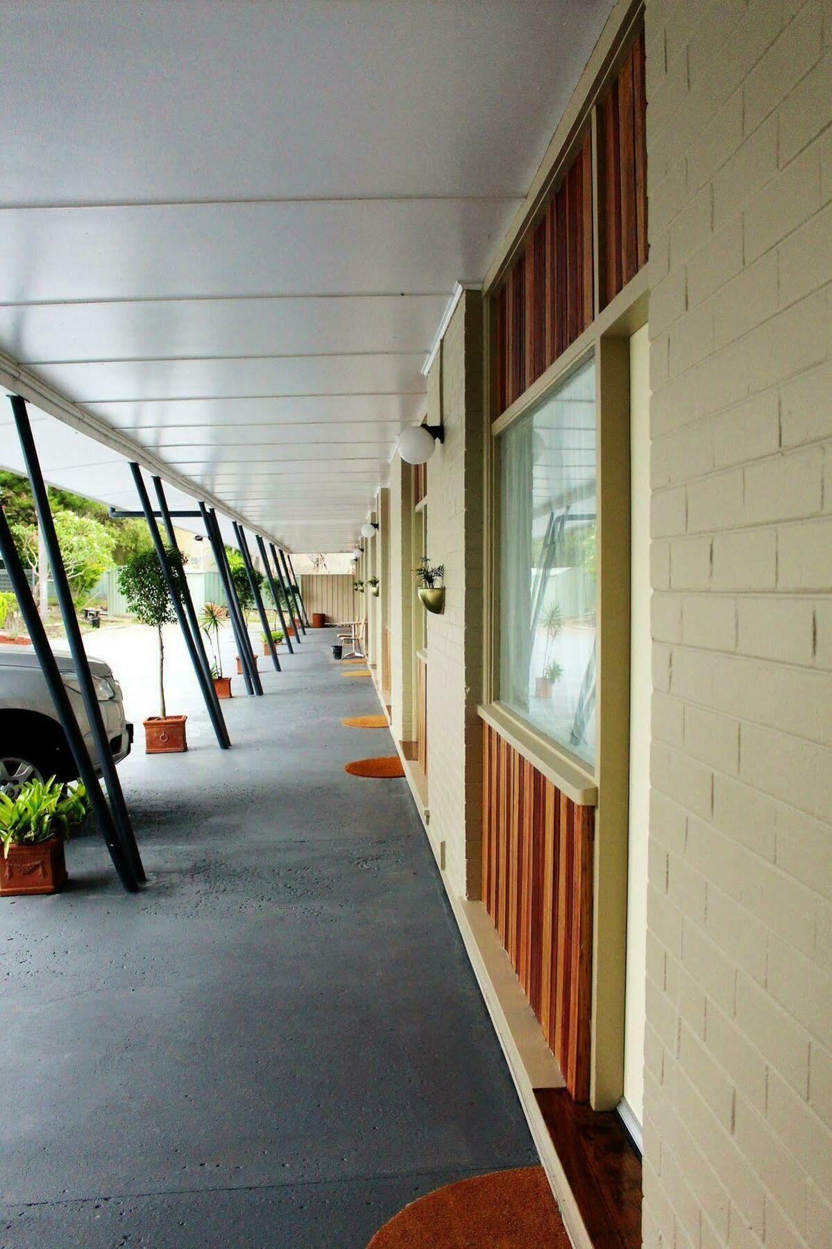 Belmont Palms Motel Lake Macquarie Екстериор снимка