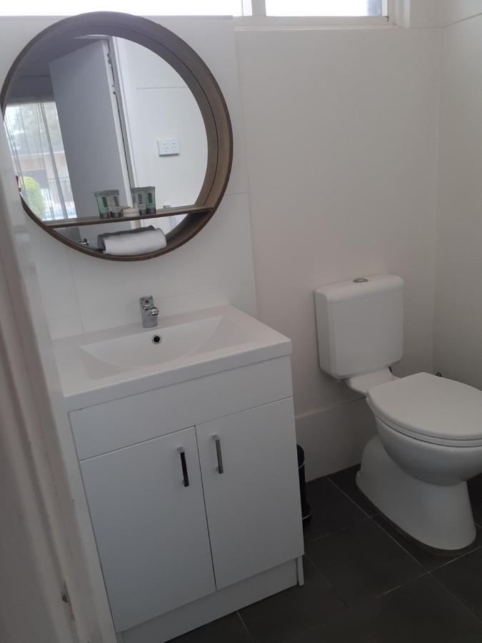 Belmont Palms Motel Lake Macquarie Екстериор снимка